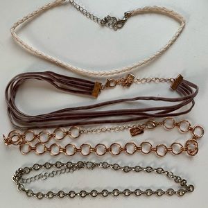 NWOT AE Choker Bundle